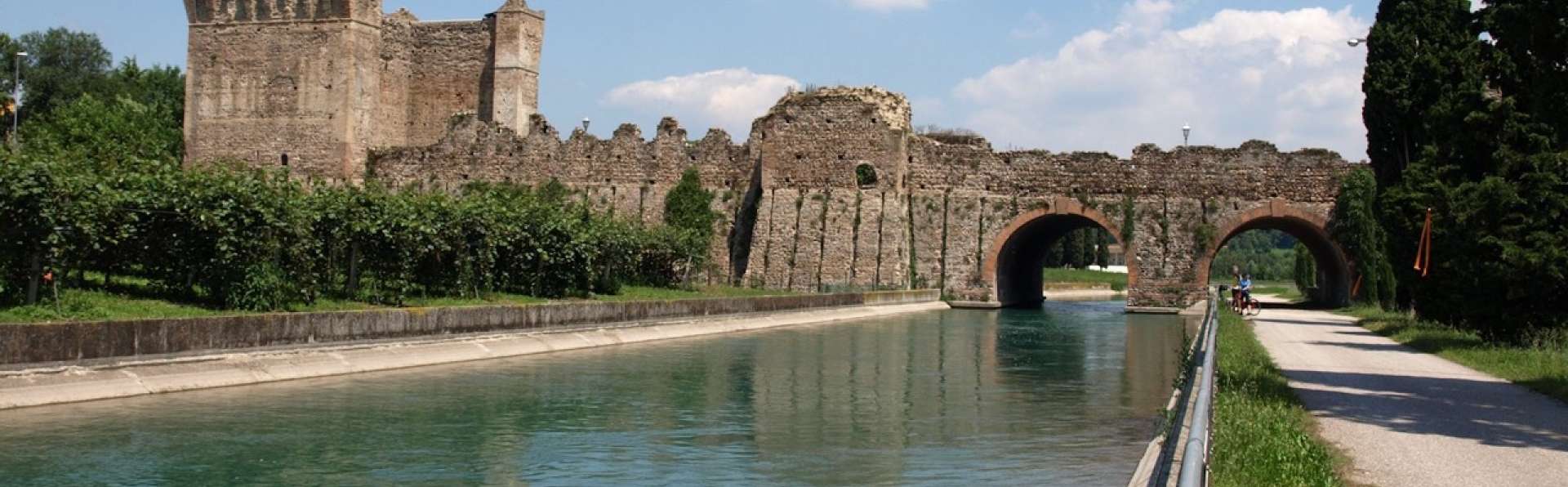 Mantua-Peschiera Cycle Path